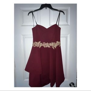 B. darlin Burgundy Strapless short dress